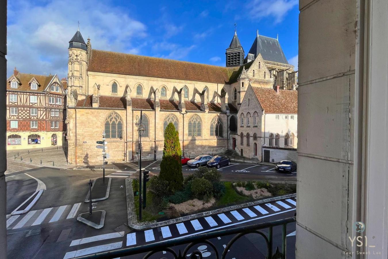 Le Saint-Antoine & Your Sweet Loc Compiègne Exteriér fotografie